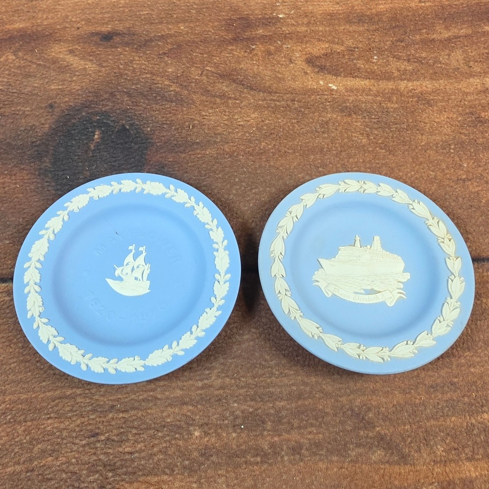 Wedgwood Jasperware Mini Plate Set Blue Good Mayflower Queen Elizabeth 2 Ship